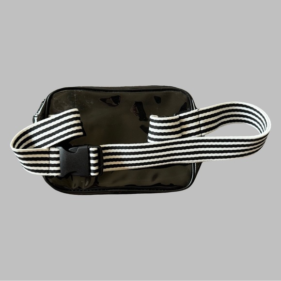 WHITE CLAW Plastic Belt Bag - Picture 2 of 7